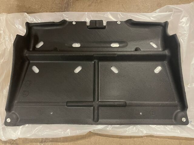 Under Cover Skid Plate for Ford F-150 ML3Z-7222-E