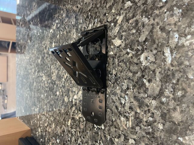 1648990054 - Tools and Accessories: Wedge for Mercedes-Benz Image