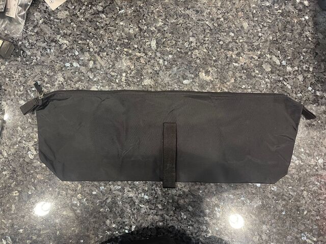 8992561 - Tools and Safety: Bag for Mercedes-Benz Image