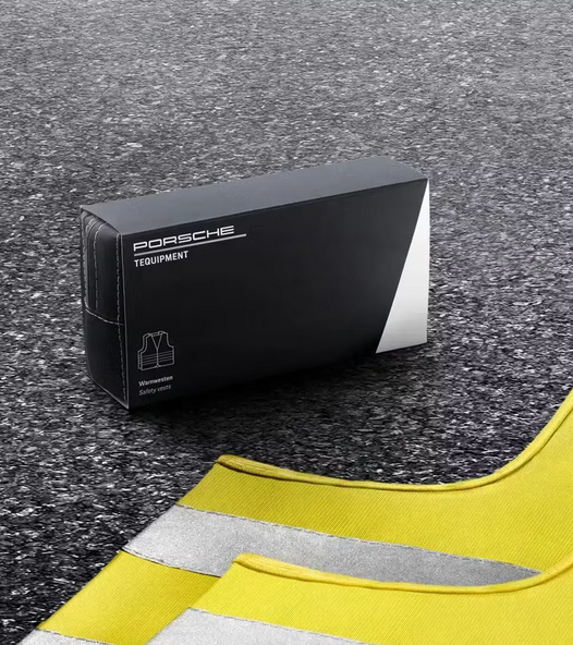 4400112 - : High-visibility Jacket for Porsche Image