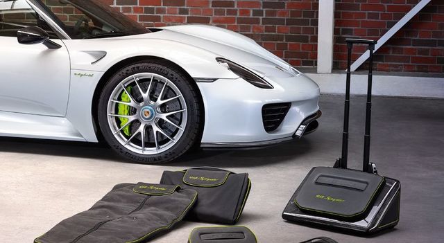 Genuine Porsche 918-044-000-00-SPA |918 Spyder Luggage Set (5