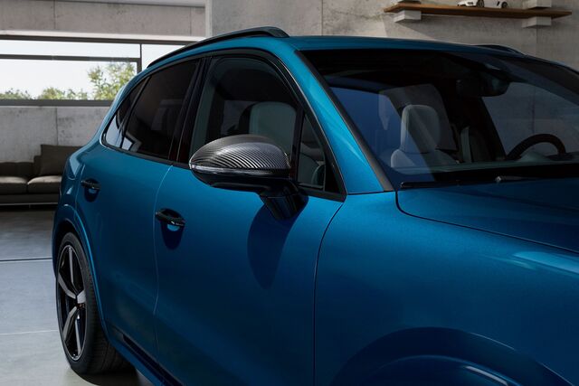 9Y0044832A - : SportDesign Exterior Mirrors in Carbon Fiber for Porsche Image