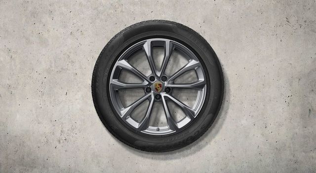 95B044651B - : 95B-3 Macan (2022+) 19" Macan Design Winter Wheel/Tire Set (Dunlop) for Porsche Image