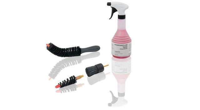 PCG04400087 - : Wheel Cleaner with Brush Set for Porsche Image