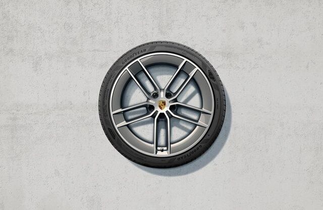 992044665L - Wheels: 20-/21-inch Carrera Exclusive Design summer wheel-and-tire set for Porsche Image