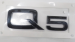 8R0853741AT94 - : Q5 Nameplate - Gloss Black for Audi: Q5, Q5 PHEV, Q5 Sportback, SQ5 Sportback Image
