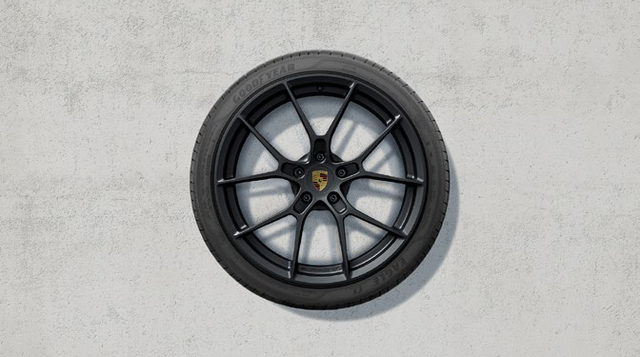 992044681MB - Wheels: 20/21" 992-2 911 Carrera Lightweight Wheel Set for Porsche Image