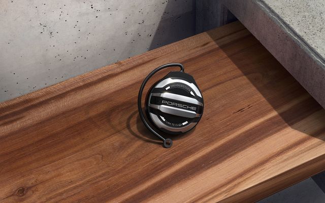 971044262 - : Exclusive Design Fuel Tank Cap for Porsche: 718 Boxster, 718 Cayman, 718 Spyder, 911, Macan, Panamera Image