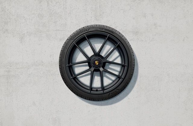 992044631S - Wheels: 20/21-inch Carrera GTS winter wheel-and-tire set, with central locking, painted in Black (silky gloss) for Porsche Image