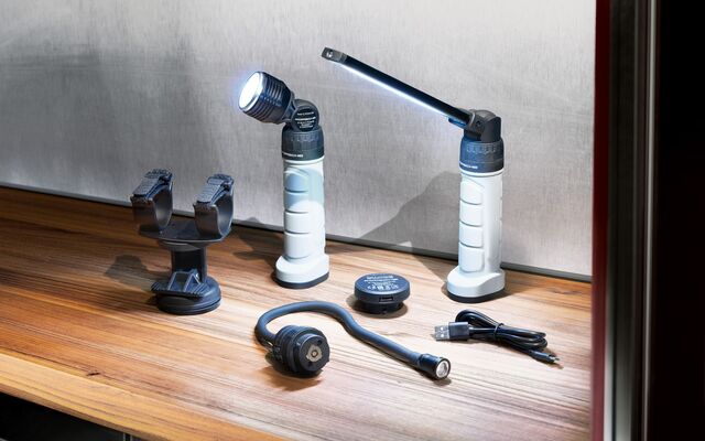 9Y0044050A - : LED Light Set for Porsche Image