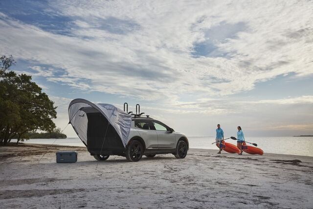 19418473 - Exterior: Sportz Cove Tent Mid to Full by Napier for Buick: Enclave | Cadillac: Escalade, Escalade ESV, LYRIQ, XT5, XT6 | Chevrolet: Equinox, Equinox EV, Suburban, Suburban 3500 HD, Tahoe, Traverse | GMC: Acadia, Terrain, Yukon, Yukon XL Image