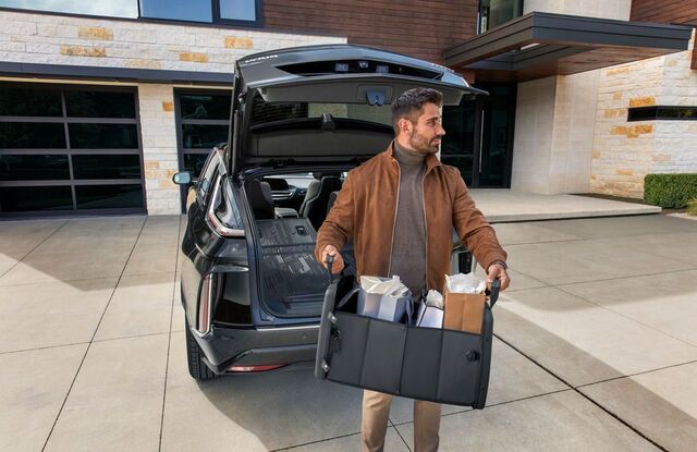 85545359 - Cargo Management: Cargo Area Organizer for Cadillac: ATS, CT4, CT5, CT6, CTS, ELR, Escalade, Escalade ESV, ESCALADE IQ, LYRIQ, SRX, XT4, XT5, XT6, XTS Image