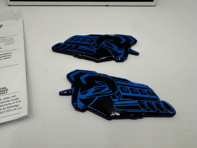 SWMHEMIBLUE - : 2026 Ram 1500 2500 5.7L 6.4L V8 Hemi 3D Fender Emblem Decal Badge Nameplate Blue for SW PERFORMANCE Image