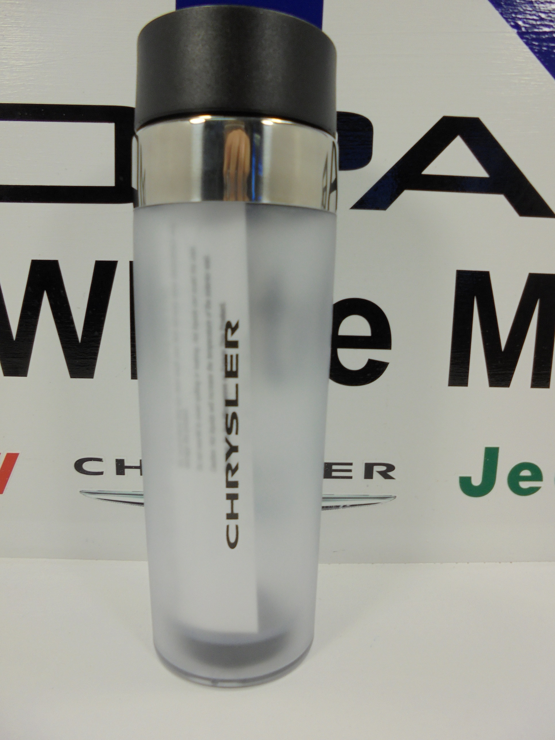 10N5K - : New Chrysler Acrylic Tumbler 16Oz Grey Chrysler Logo for Mopar Image