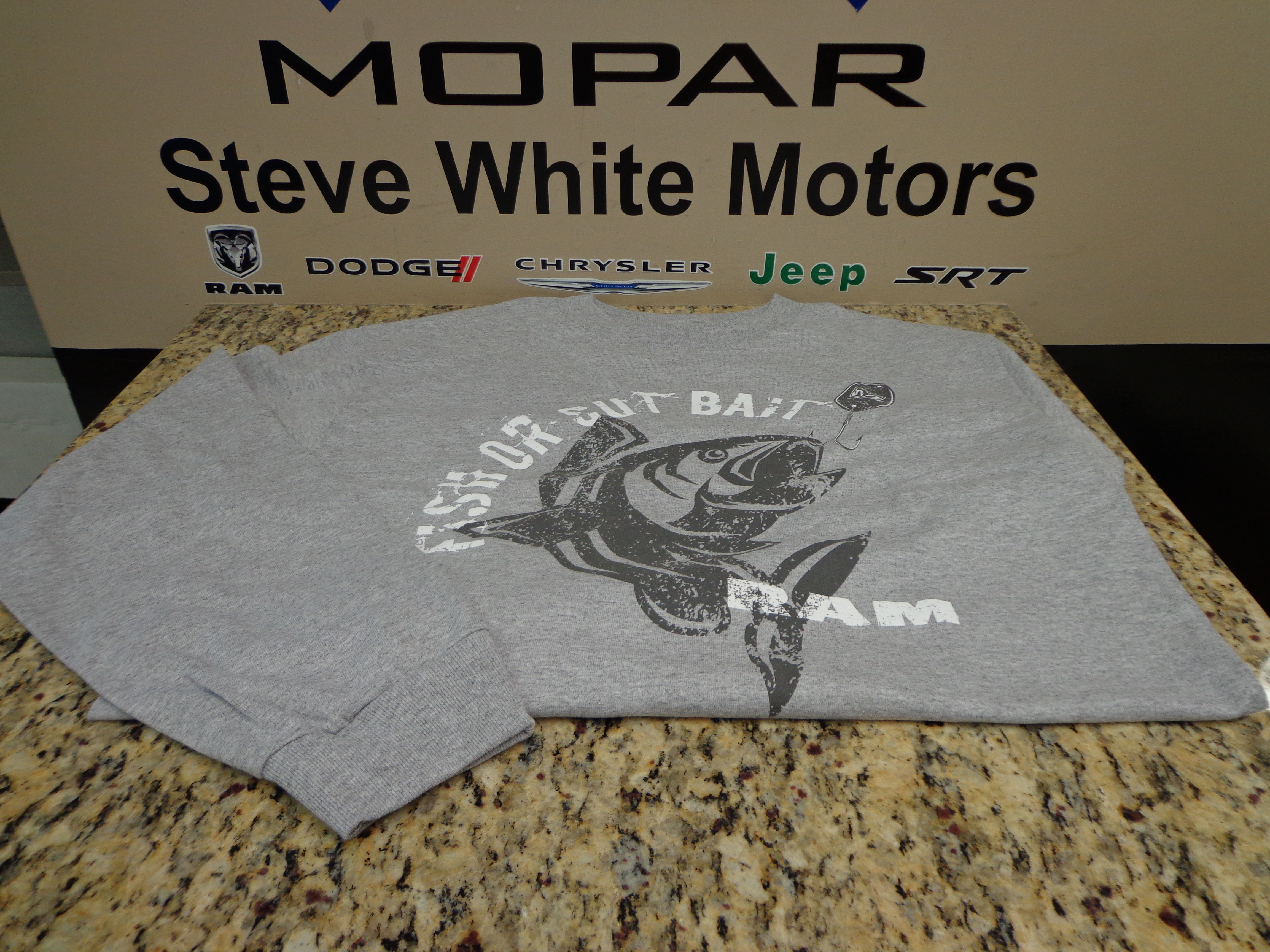11D5DM - : New Ram "Fish or Cut Bait" Long Sleeve Tee T-Shirt Shirt Gray Medium Mopar for Mopar Image