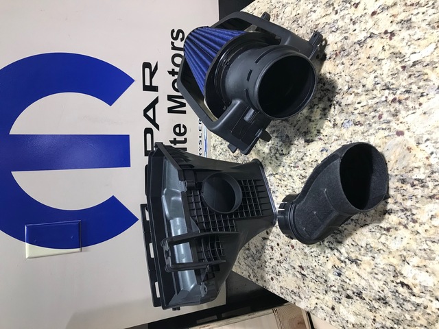 SWMHCCAI - : 15-18 Challenger Cold Air Intake CAI 5.7L 6.4L with Hellcat Box for Mopar Image