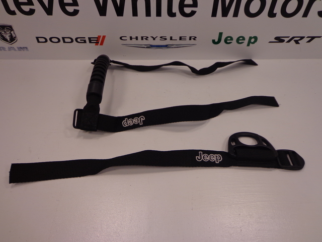 82207660AC - Interior Accessories: Grab Handle for Mopar Image