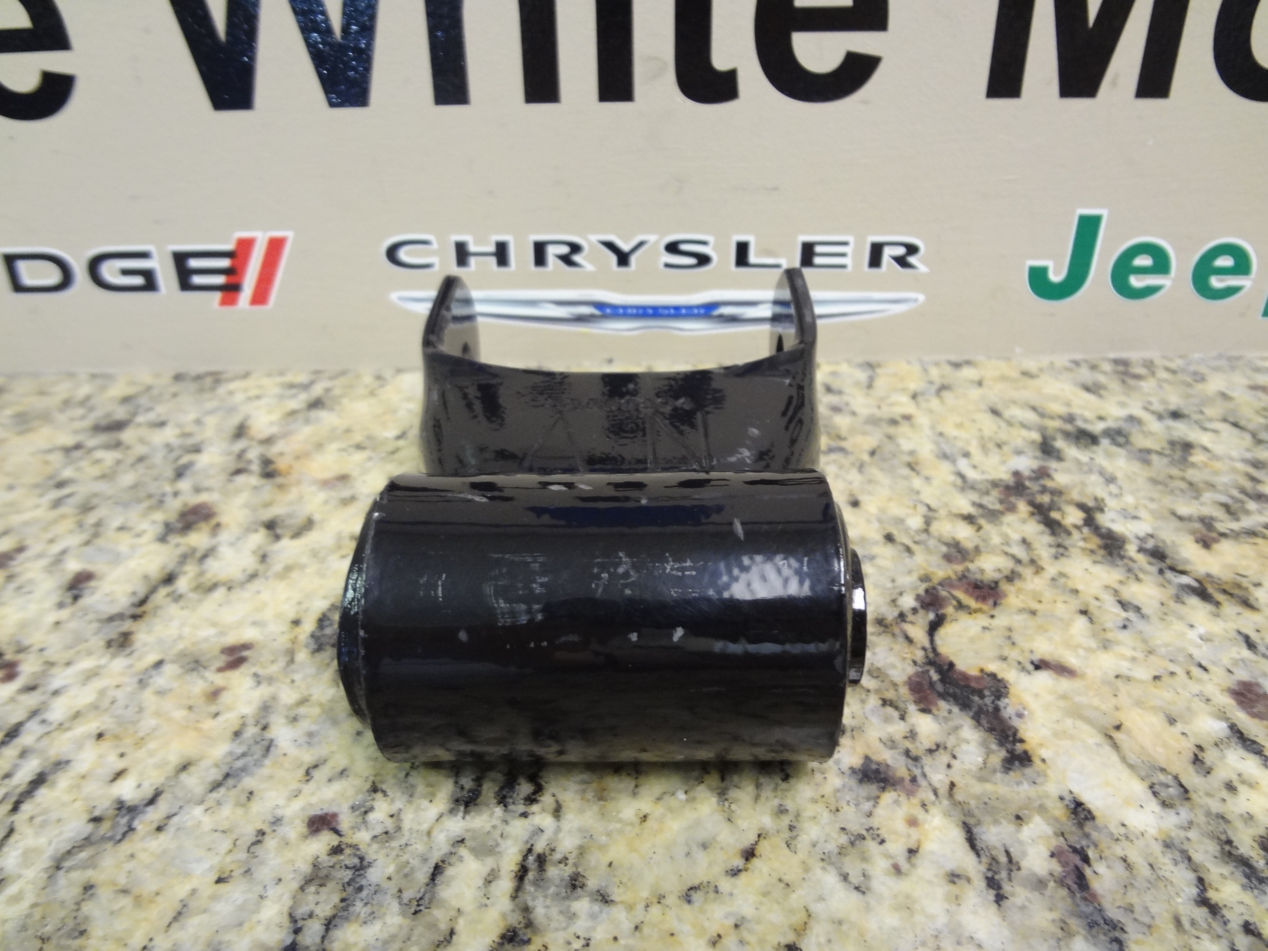 52039204 - Rear Suspension: Spring Shackle for Ram: Dakota Image