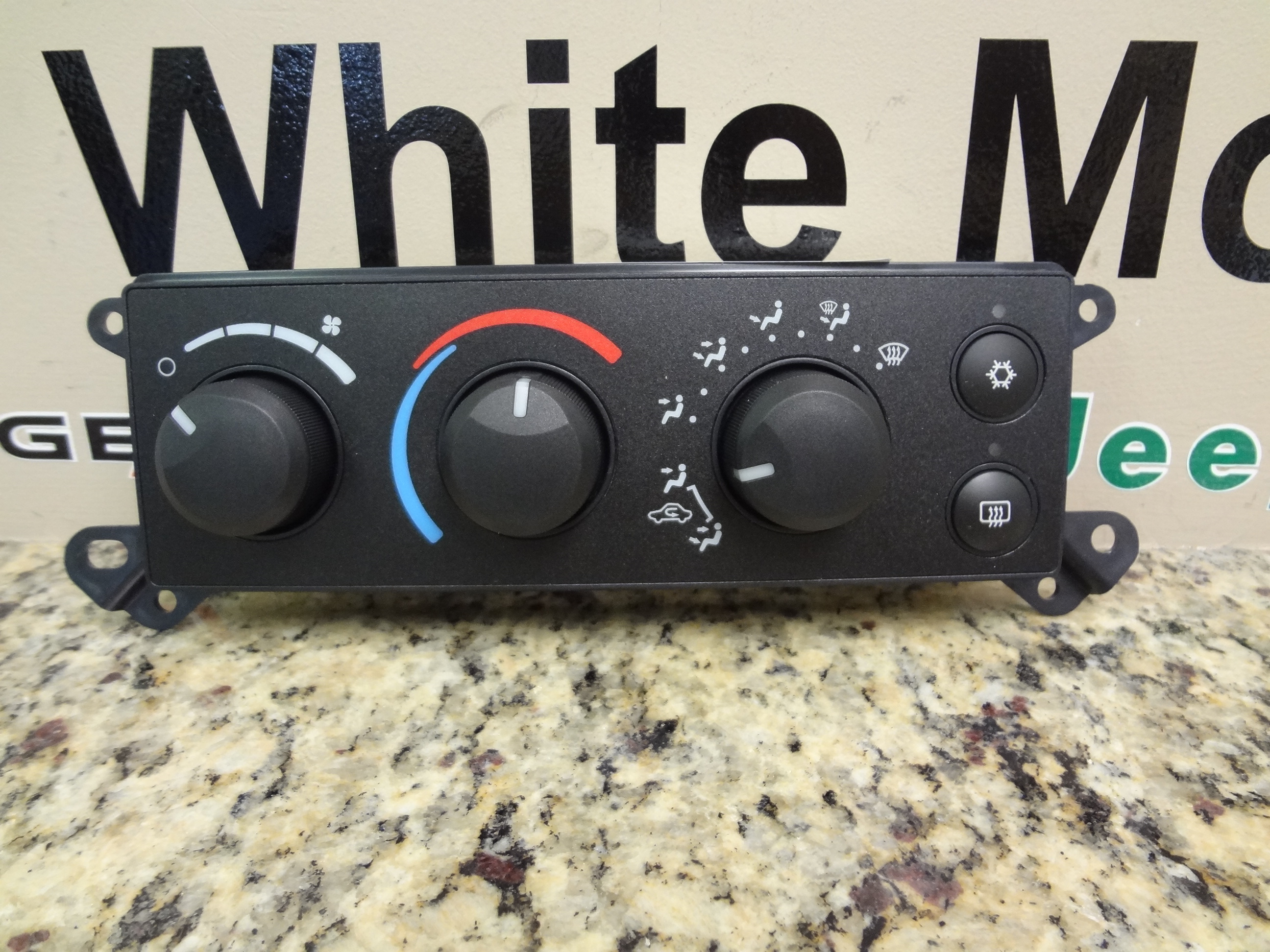 55057079AB - Air Conditioners and Heaters: A/c And Heater Control for Dodge: Dakota, Ram 1500, Ram 2500, Ram 3500 | Ram: Dakota Image