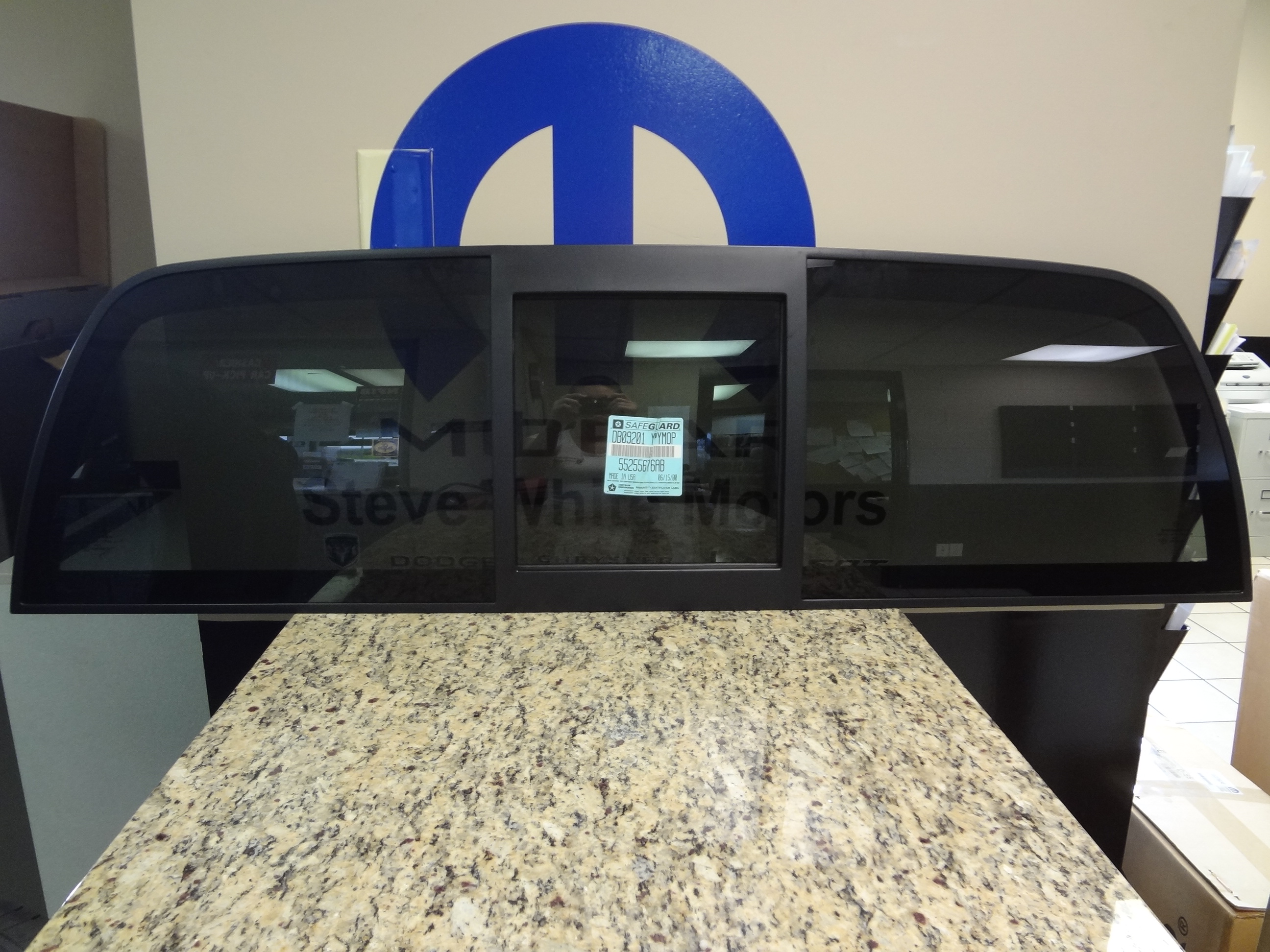 55255676AB - Body Sheet Metal Except Doors: Backlite for Dodge: Dakota Image