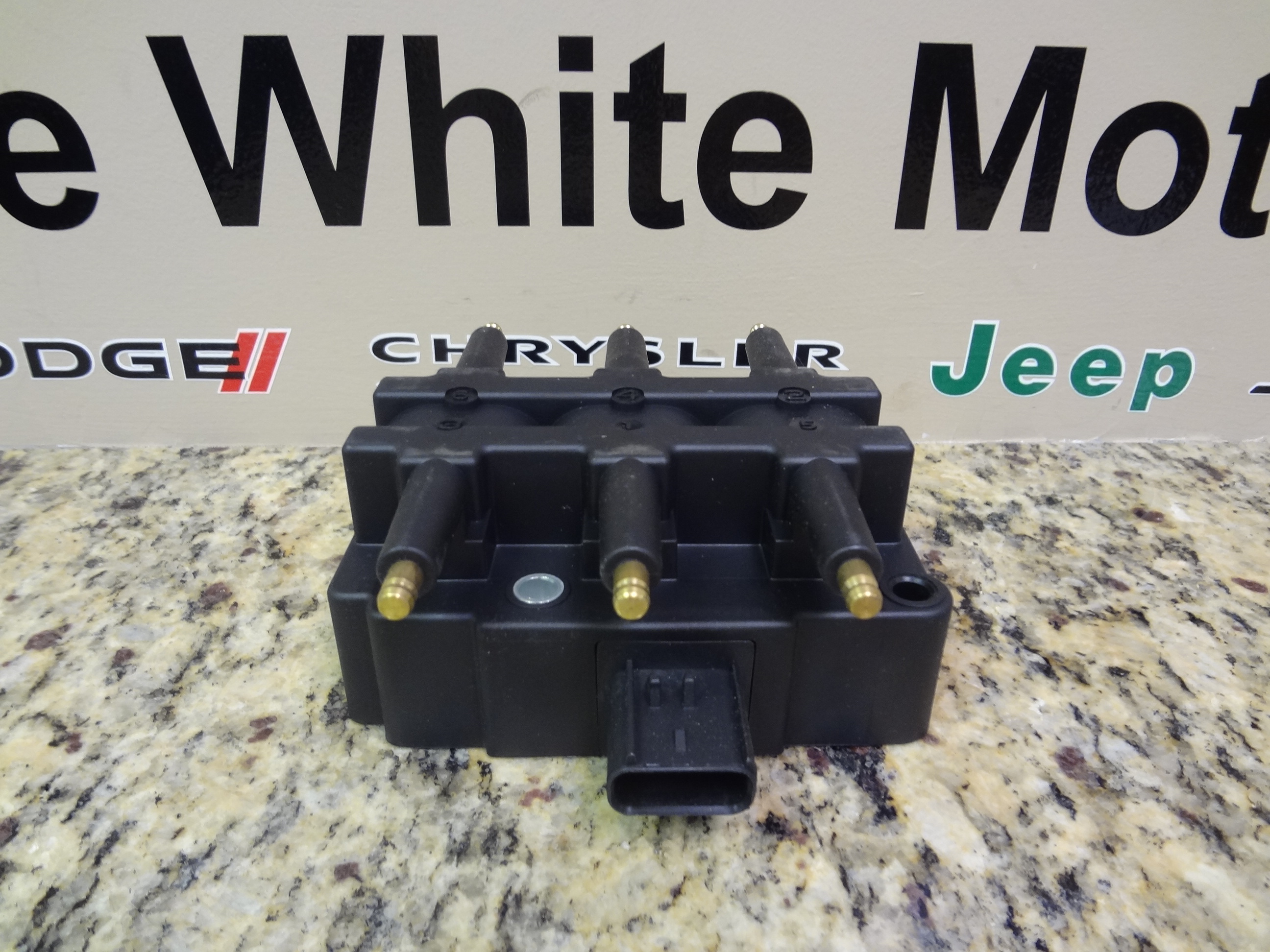 56032520AF - Electrical: Ignition Coil for Chrysler: Pacifica, Town &amp; Country, Voyager | Dodge: Caravan, Grand Caravan | Jeep: Wrangler Image