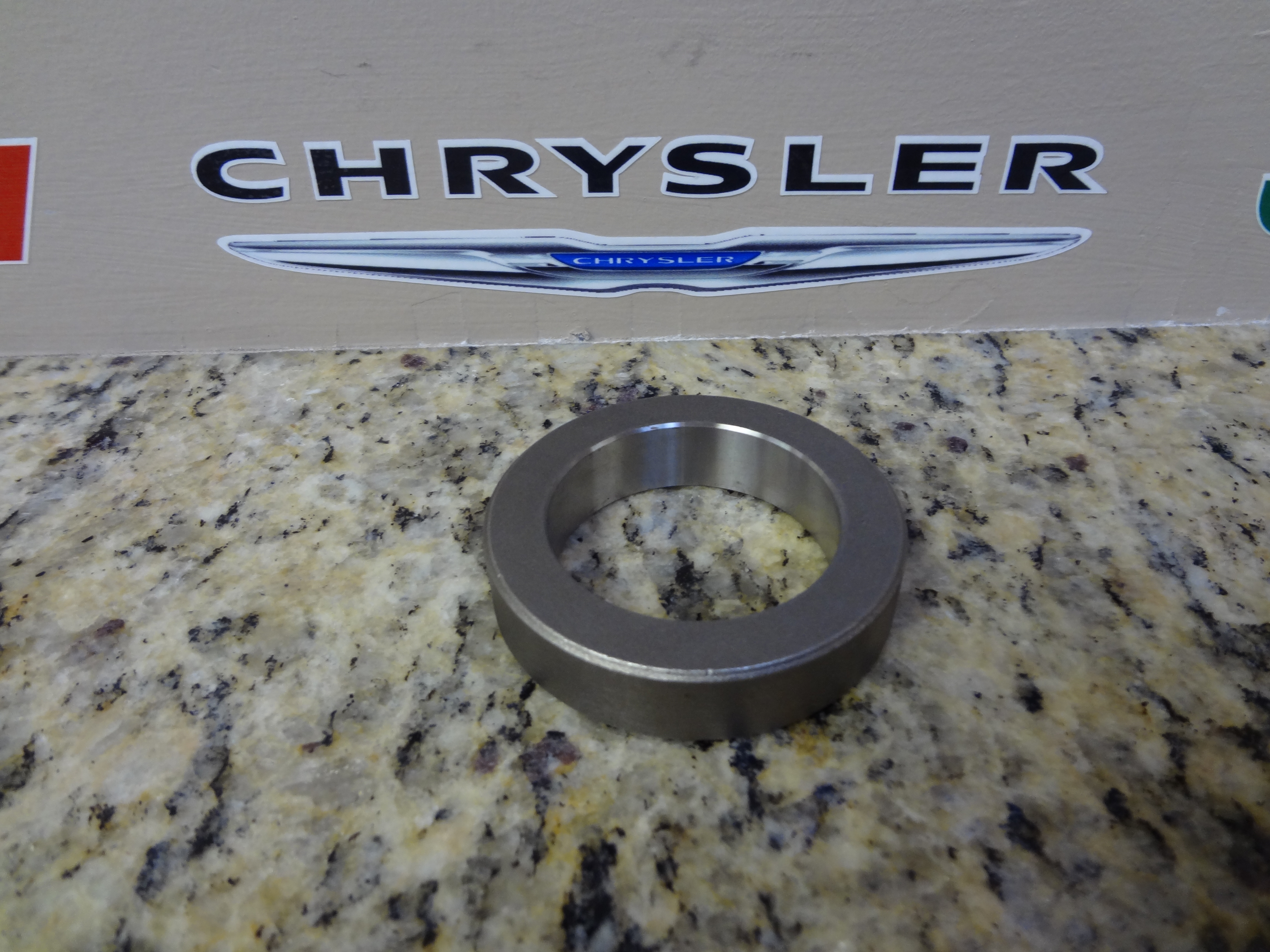 83503077 - Rear Axle; Dana 226 MM; Differential and Drive Line: Axle Shaft Ring for Mopar Image