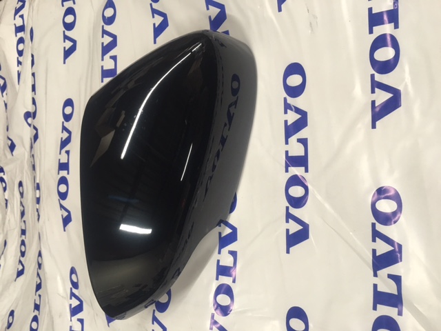 39850592 - Body: Cover for Volvo: C30, C70, S40, S60, S80, V50, V70, XC70 Image