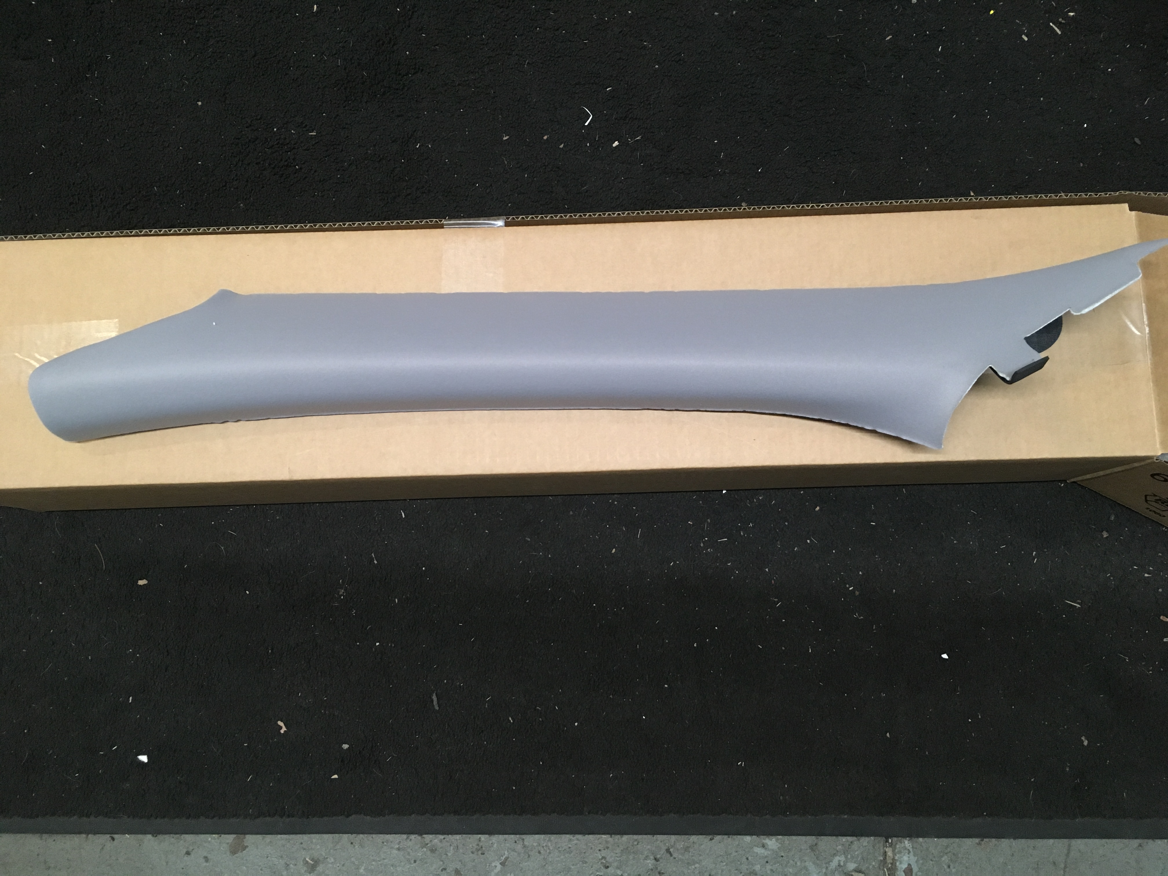 39856777 - Body: Windshield Pillar Trim for Volvo: S60, V70, XC70 Image