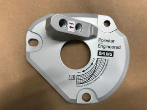                                     Attaching plate left
                                