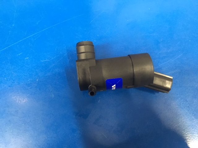 31349235 - Body: Washer Pump for Volvo: C70, S40, S60, S80, V50 Image