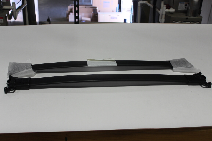 19202488 - Hauling: Roof Luggage Carrier Cross Rail Kit for Chevrolet: Equinox | GMC: Terrain Image