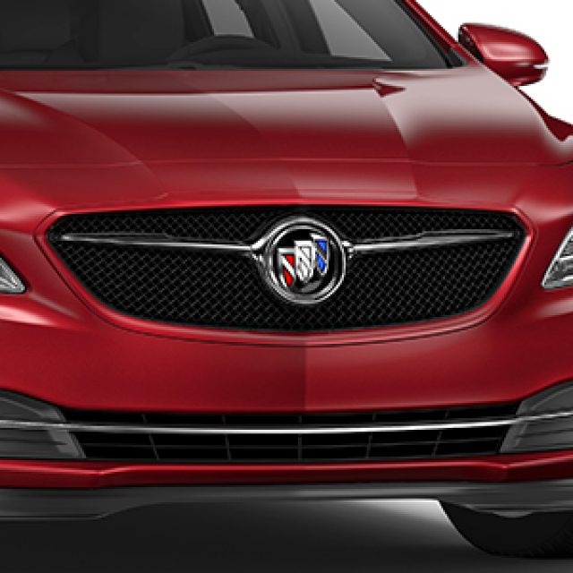 26213297 - : Upper Grille in Chrome with Red Quartz Tintcoat Surround and Buick Logo for GM Image