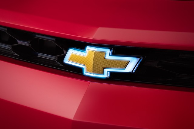 23380121 - : 2016 CHEVROLET CAMARO ILLUMINATED BOWTIE for GM Image