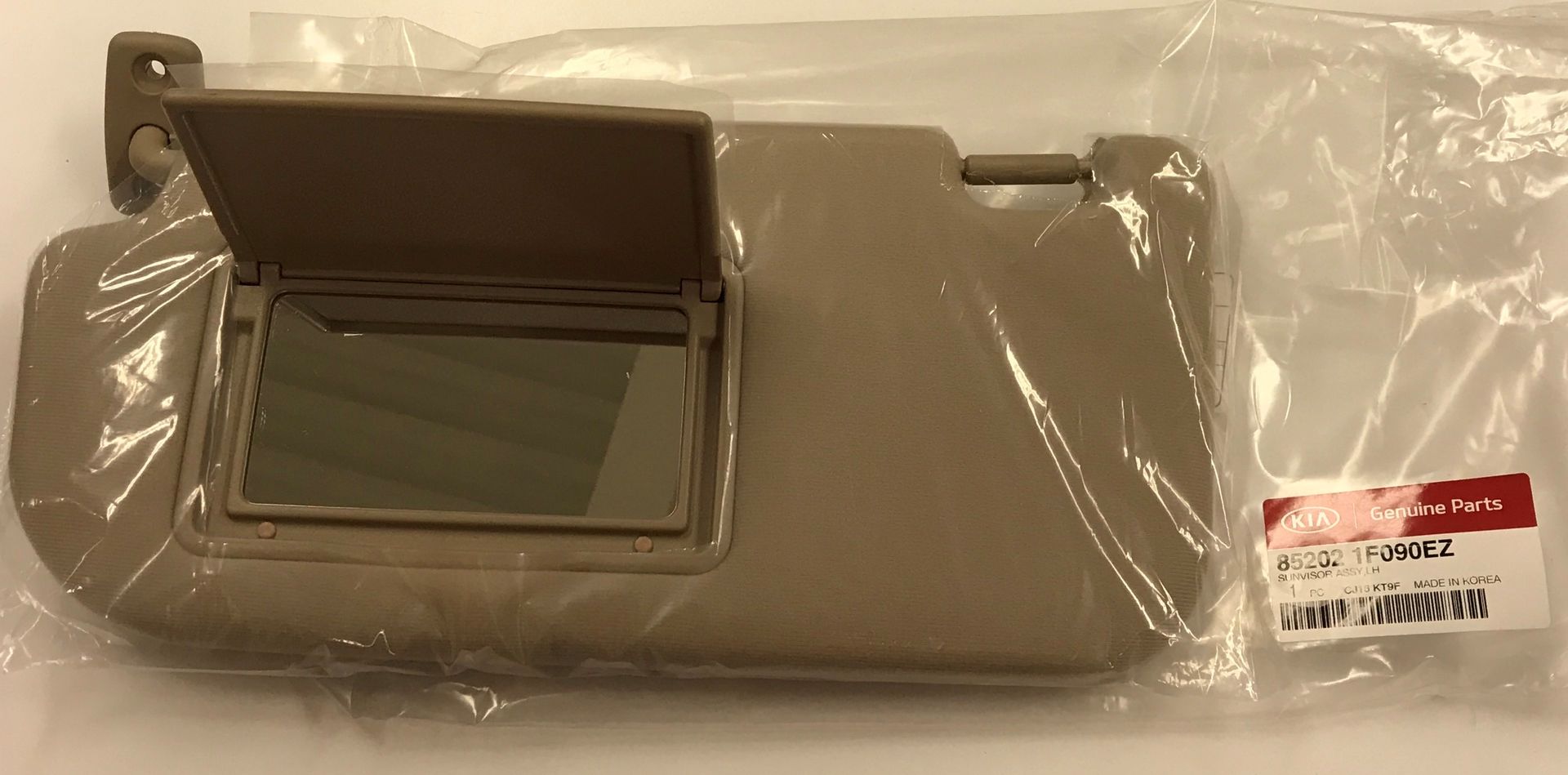 852021F090EZ - Body: Sun-visor for Kia: Sportage Image