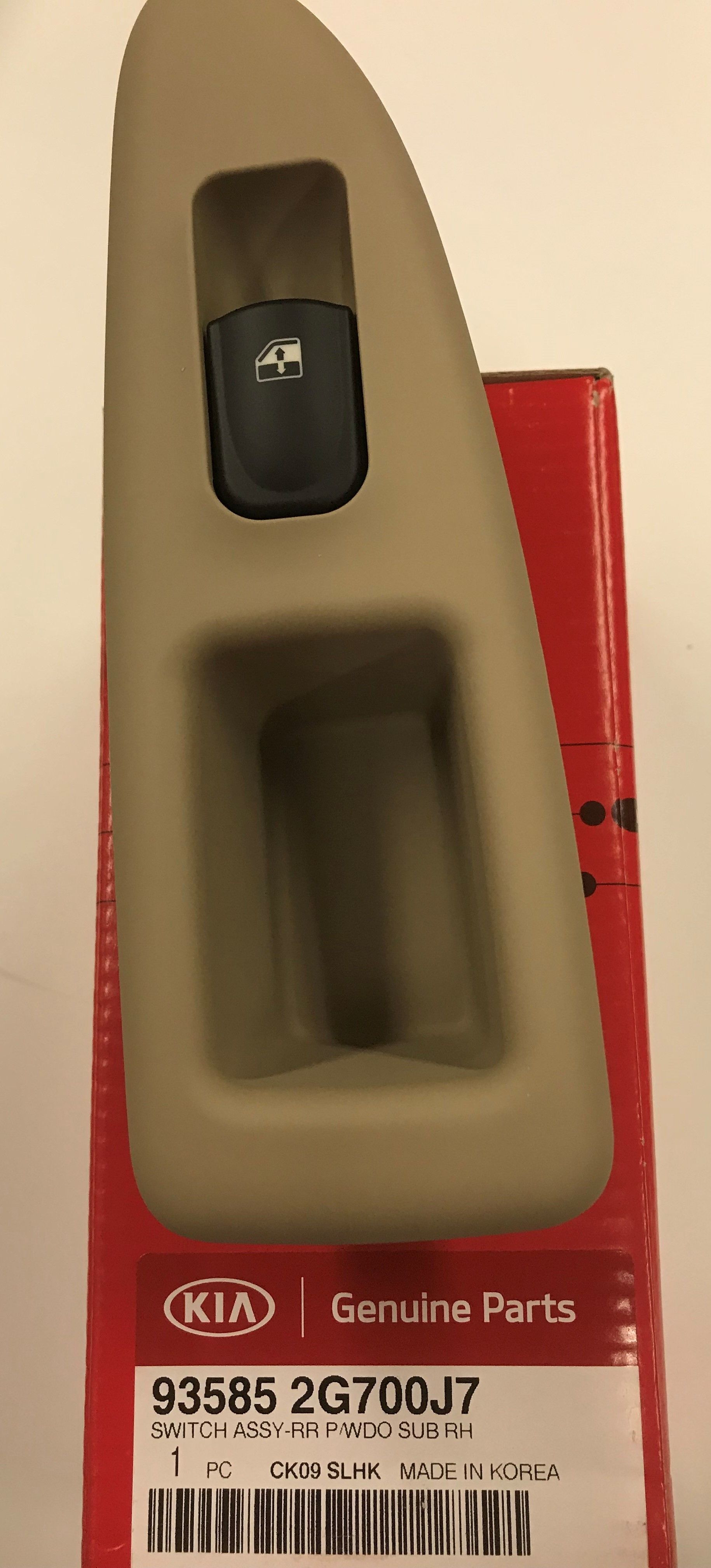 935852G700J7 - Body: Window Switch for Kia: Optima Image