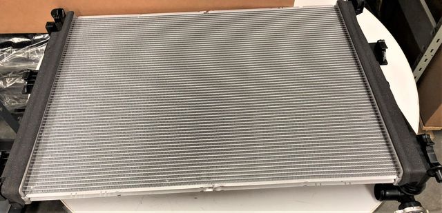 253104R001 - : Radiator for Kia: Optima Image