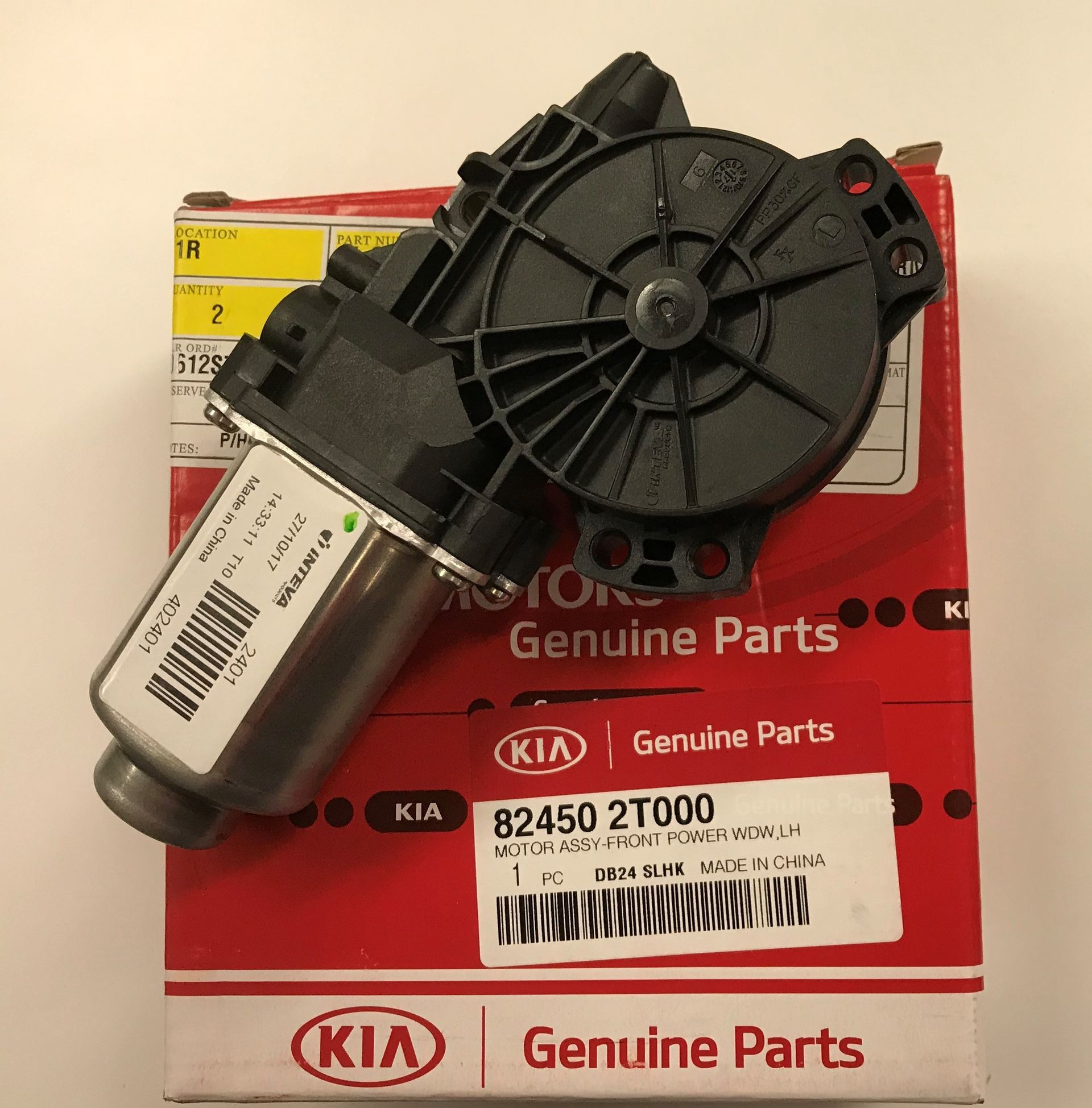 82450-2T000 - Window Motor 2011-2015 Kia Optima | Kia.Parts
