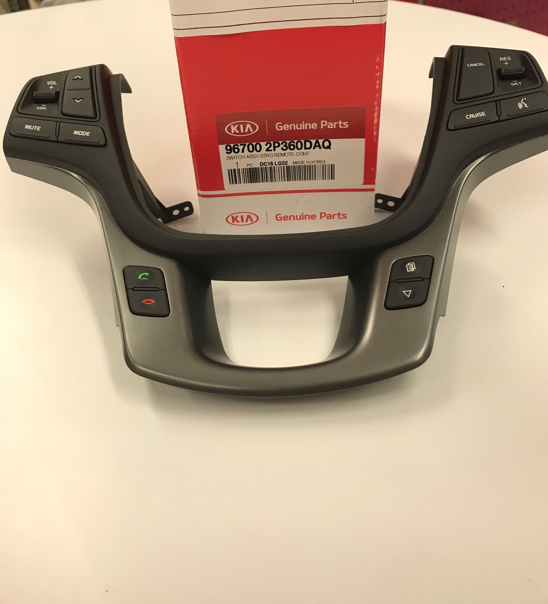 967002P360DAQ - Steering: Switch Assembly for Kia: Sorento Image