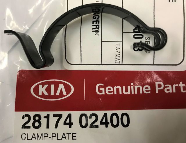 2817402400 - : Air Cleaner Assembly Clamp for Kia: Cadenza, Forte, Forte Koup, Forte5, K4, K900, Niro, Niro EV, Optima, Rio, Rio5, Sorento, Soul, Sportage Image