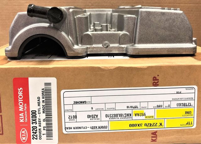 224203X000 - : Cover Assembly Head Cylinder for Kia Image