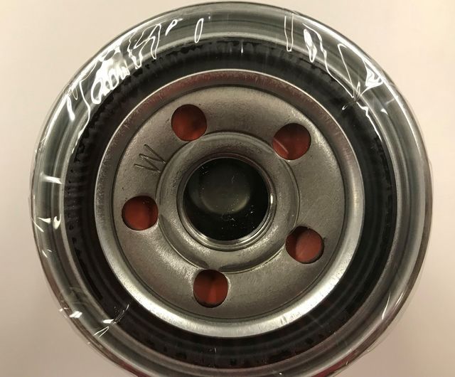 OILKIT2 - : OEM Engine Oil Change Kit with 5 Quarts of Oil – Fits Kia 1.6L, 1.8L, 2.0L, 2.4L, and 2.7L Engines (2001–2025) for Kia Image