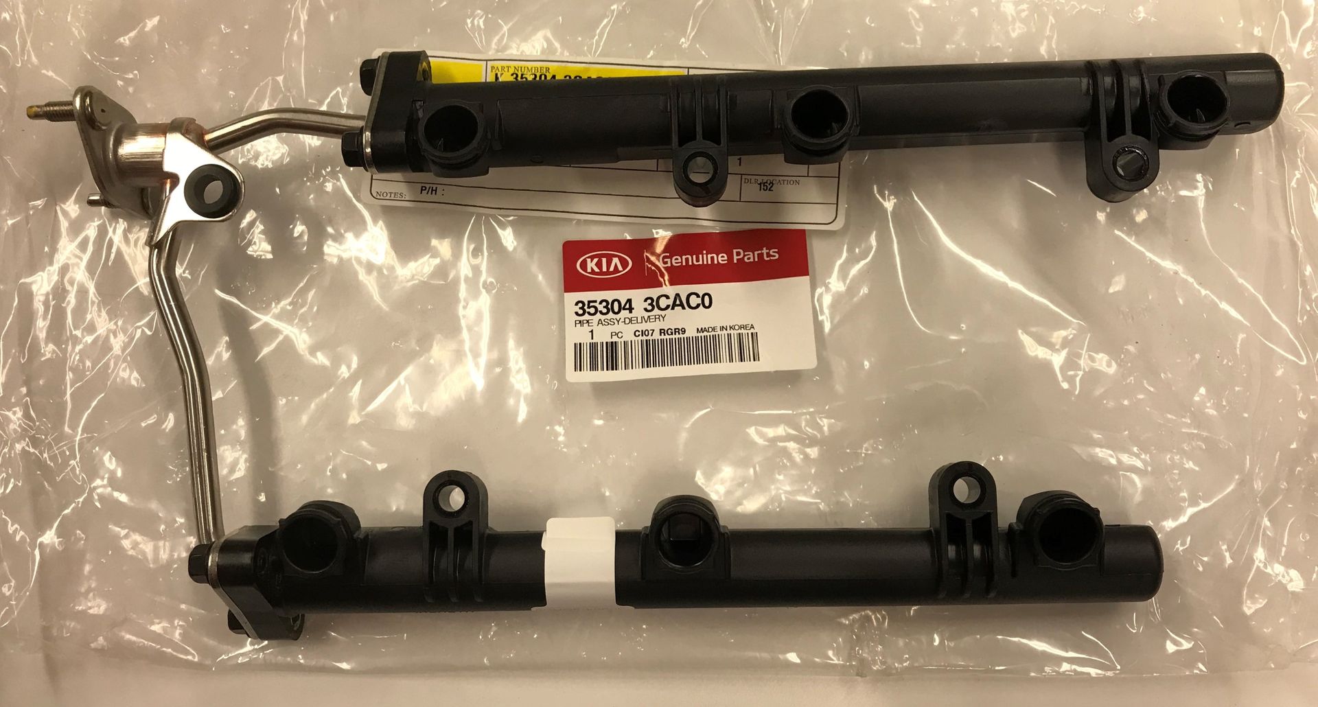 353043CAC1 - : Fuel Rail for Kia: Sedona Image