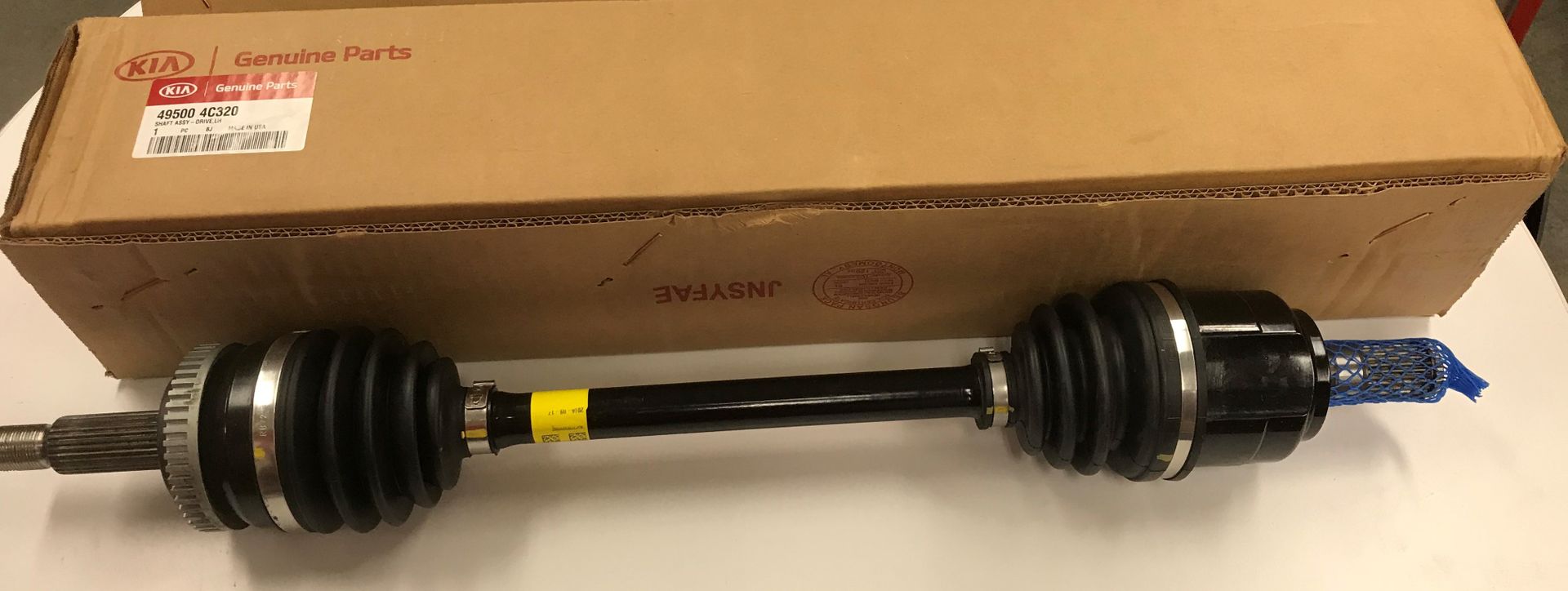 495004C320 - Suspension: Axle Assembly for Kia: Optima Image