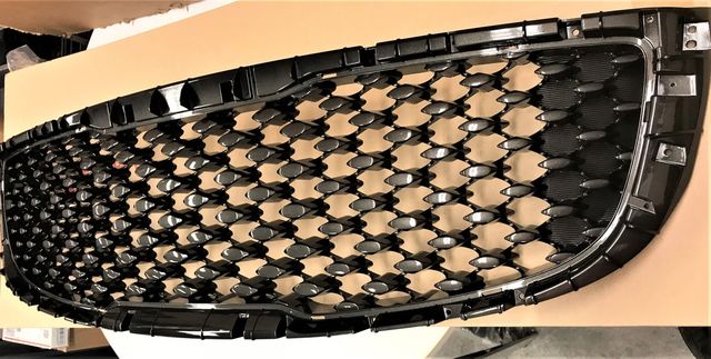 Give Your Kia A Fresh Face: CAPA Certified Glossy Black Grille For 2015-2018 Kia Sedona