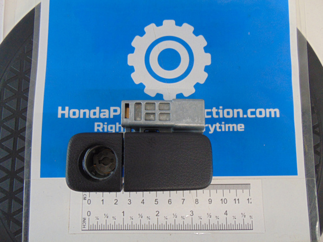 77540-SWA-A01ZB - 2007-2011 Honda CR-V - Lock Assembly Glove Box