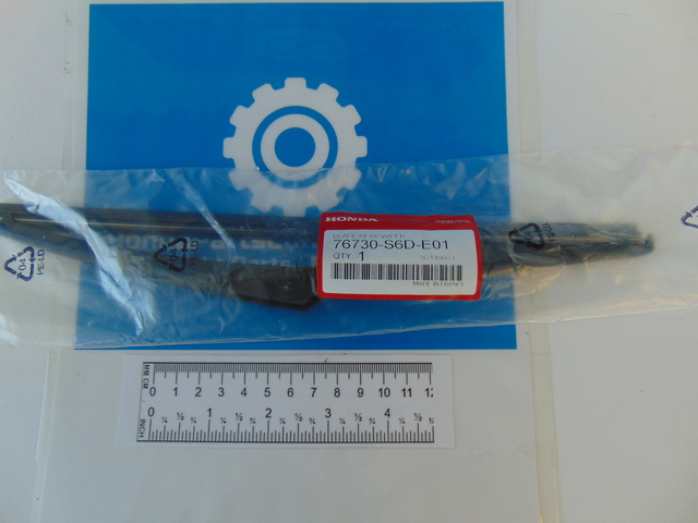 Honda Genuine Rear Wiper Arm & Blade – 76740-SR3-003, Civic Hatchback, Japan