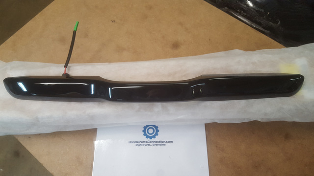 2010-2015 Honda Pilot Crystal Black Pearl Tailgate Handle