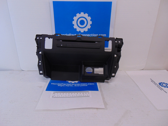 8A06TG7100A - Audio/Video: 2016-2021 Honda Audio CD Player Pilot Ridgeline Passport for Honda: Passport, Pilot, Ridgeline Image