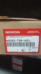 45022T3RA01 - Brakes: Brake Pads for Honda: Accord Image