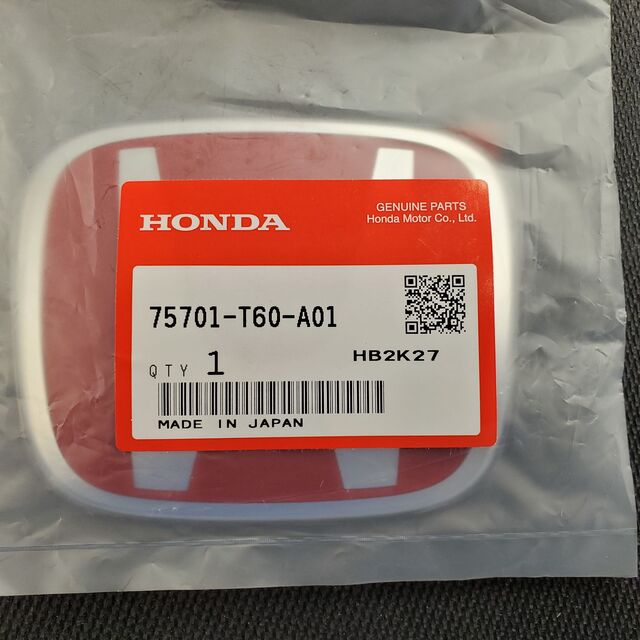 TYPE®️ Honda Genuine INTEGRA TYPE R DC2 Rear Red H Badge 75701-ST7